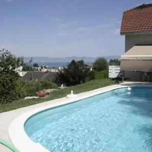 entre-alpes-et-leman.hotels-rhonealpes.com/